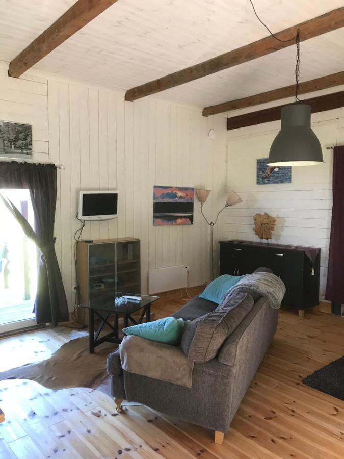 Tagmagasinet Fidenas Lejlighed Burgsvik Eksteriør billede